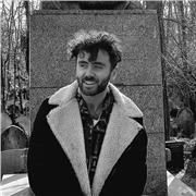 Popular music lessons for ages 8-16, students interested in learning rock, pop and jazz.